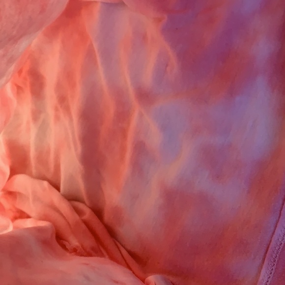 Pink shirt with “unity” word on front - Picture 3 of 4